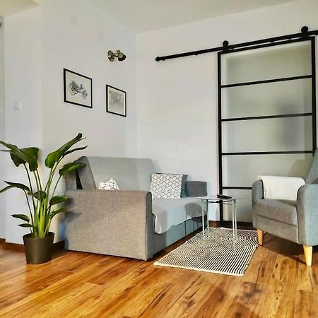 Ferienwohnung Loft W Starej Wozowni Krynica-Zdrój Exterior foto