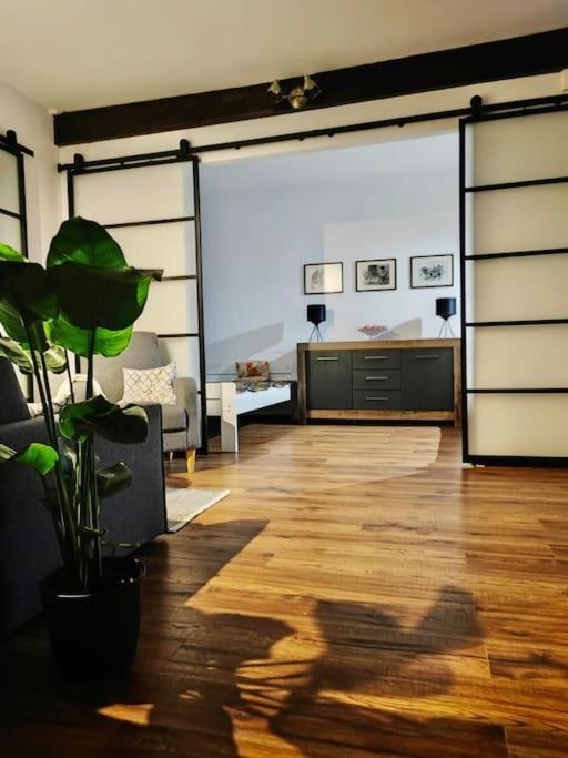 Ferienwohnung Loft W Starej Wozowni Krynica-Zdrój Exterior foto