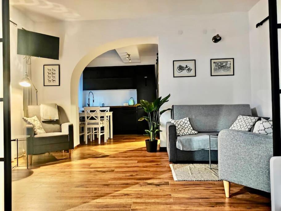 Ferienwohnung Loft W Starej Wozowni Krynica-Zdrój Exterior foto
