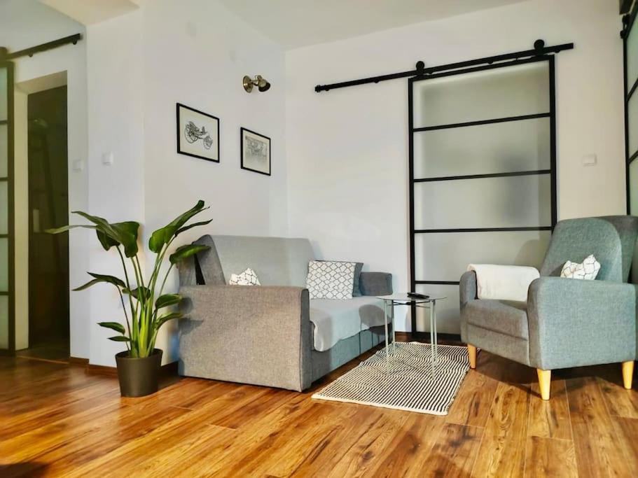 Ferienwohnung Loft W Starej Wozowni Krynica-Zdrój Exterior foto